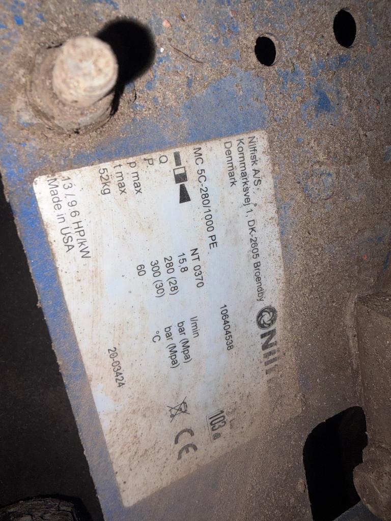 Hoge  druk  nilfisk, Ophalen, Benzine, Gebruikt, Met regelbare waterdruk