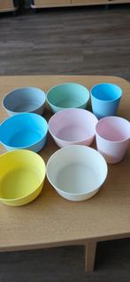 6 pots et 2 tasses, couleurs pastel, Ikea,, Enlèvement, Utilisé