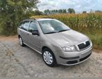 Skoda fabia benzine, Auto's, Skoda, Voorwielaandrijving, Zwart, Beige, 5 deurs