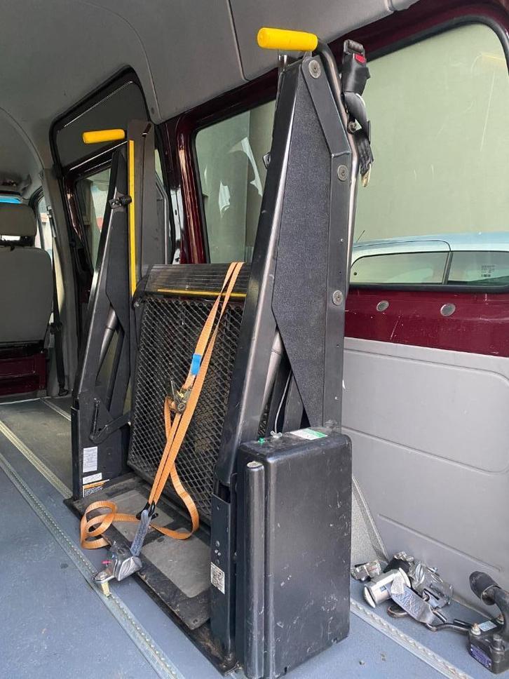 Rolstoellift voor auto  braun vista made in USA, Auto diversen, Auto-accessoires, Gebruikt, Ophalen