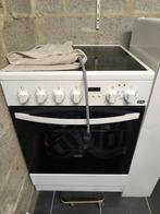 Fornuis met oven, Elektronische apparatuur, Fornuizen, Ophalen, Gebruikt, Keramisch, 4 kookzones