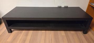 Salontafel of tv kast Ikea type Lack 149x55x35cm beschikbaar voor biedingen