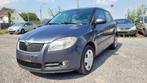 skoda fabia 1.2i wordt GEKEURD 1STE EIG AIRCO 162000km 2010, Parkeersensor, Bedrijf, 3 cilinders, Zilver of Grijs