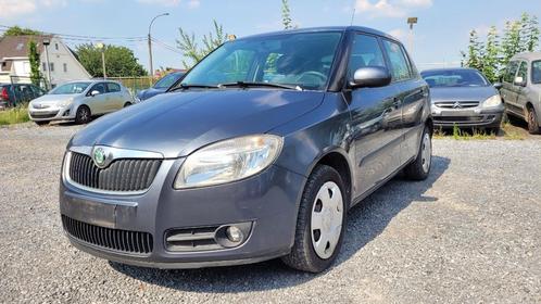 skoda fabia 1.2i wordt GEKEURD 1STE EIG AIRCO 162000km 2010, Auto's, Skoda, Bedrijf, Te koop, Fabia, ABS, Airbags, Airconditioning