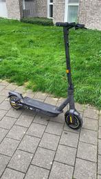 Ninetbot g2 max, Fietsen en Brommers, Steps, Ophalen, Zo goed als nieuw, Elektrische step (E-scooter), Segway ninebot