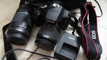 Canon EOS 2000D + 18-55mm + 75-300mm + 128GB + Tas + Statief beschikbaar voor biedingen