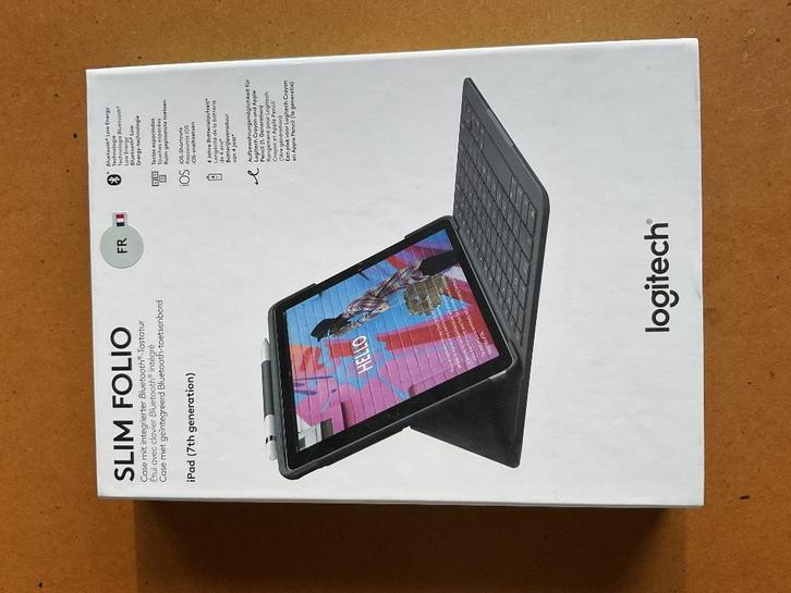Logitech Slim Folio voor iPad, Computers en Software, Tablet-hoezen, Gebruikt, Bescherming voor- en achterkant, Ophalen of Verzenden