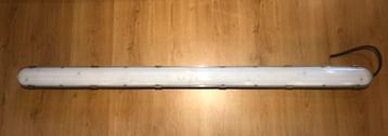 Led lamp IP65 150cm 55W 6500K beschikbaar voor biedingen