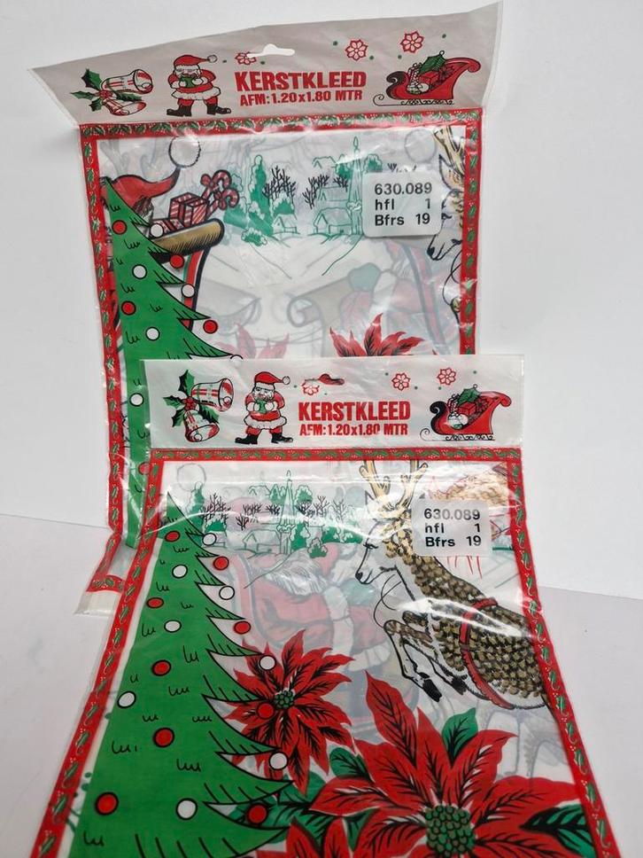 🎄 Vintage Kerst Tafelkleden, Diversen, Kerst, Nieuw, Ophalen of Verzenden