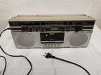 Vintage boombox/radio Akai, Audio, Tv en Foto, Radio's, Ophalen of Verzenden, Zo goed als nieuw