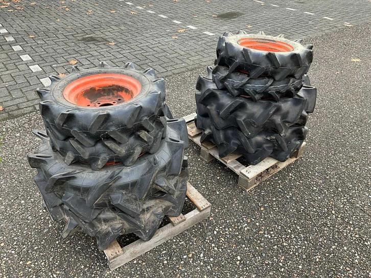 2x Kubota Minitractor Wielen Set, Zakelijke goederen, Landbouw | Onderdelen | Banden, Velgen en Assen