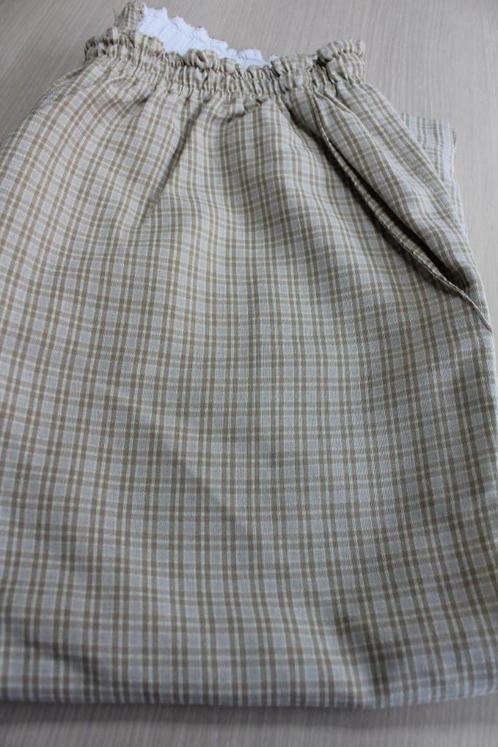 Beige geruite bermuda, 3/4 broek maat M/L, Kleding | Dames, Broeken en Pantalons, Gedragen, Maat 42/44 (L), Beige, Driekwart, Ophalen of Verzenden