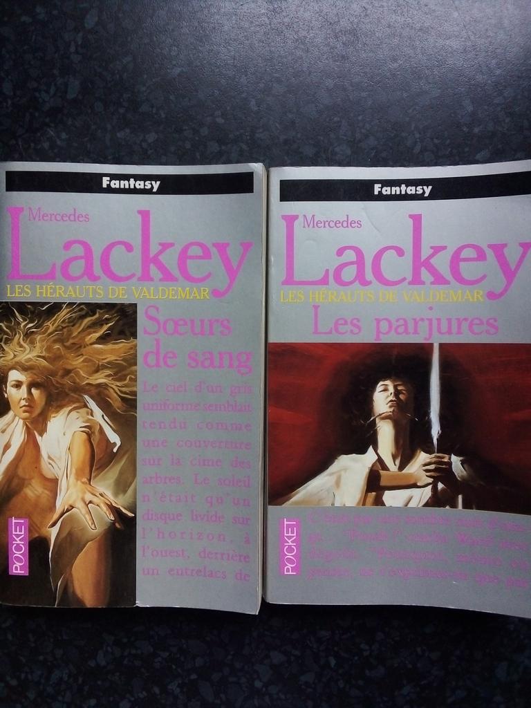 Mercedes Lackey - Sœurs de sang & Les parjures Ed POCKET, Ophalen of Verzenden