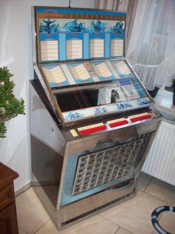 jukebox seeburg Q160 beschikbaar voor biedingen