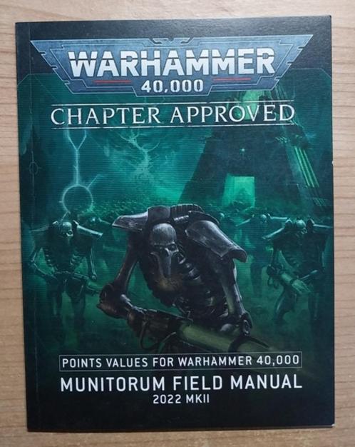 Warhammer Munitorum Field Manual, Hobby en Vrije tijd, Wargaming, Zo goed als nieuw, Warhammer 40000, Boek of Catalogus, Ophalen of Verzenden