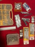 Set nieuwe schroeven en bevestigingen—DIY/renovatie, Doe-het-zelf en Bouw, 50 tot 100 mm, Schroeven, Nieuw, Ophalen of Verzenden