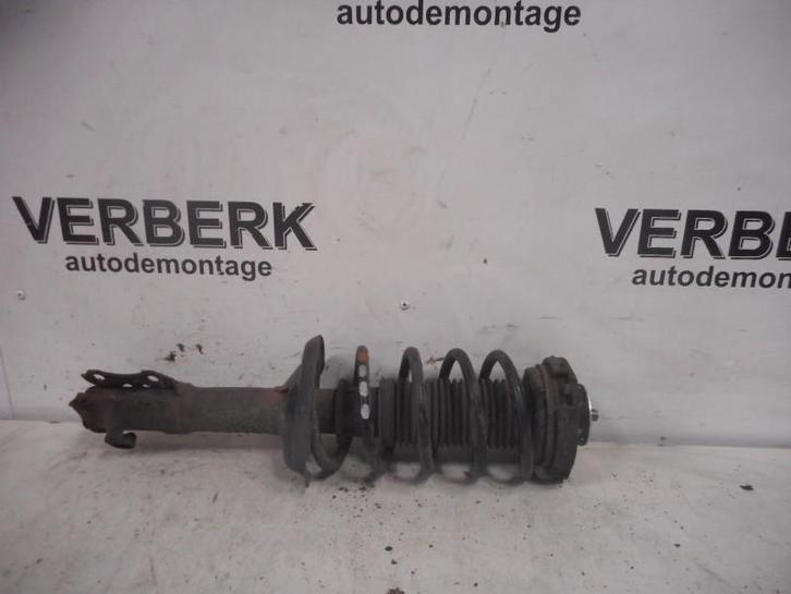 VEERPOOT RECHTS VOOR Volkswagen Polo III (6N2), Auto-onderdelen, Ophanging en Onderstel, Volkswagen, Gebruikt