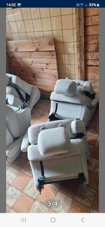 stoelen stof beige crème Mercedes klasse v 250 300 447  beschikbaar voor biedingen