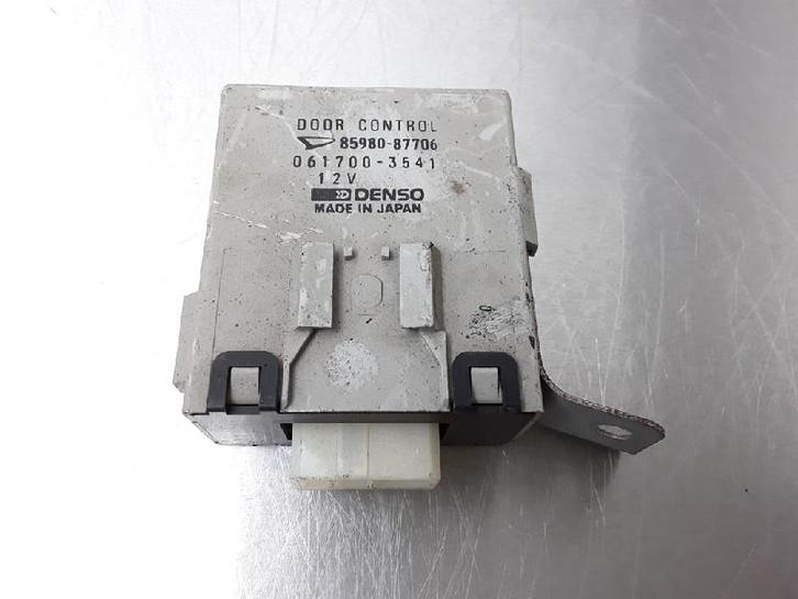 ORDINATEUR VEROUILLAGE CENTRALISE Charade (G200 / 203), Autos : Pièces & Accessoires, Électronique & Câbles, Daihatsu, Utilisé