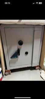 Coffre fort silver 12, Maison & Meubles, Accessoires pour la Maison | Coffres, Enlèvement, Utilisé