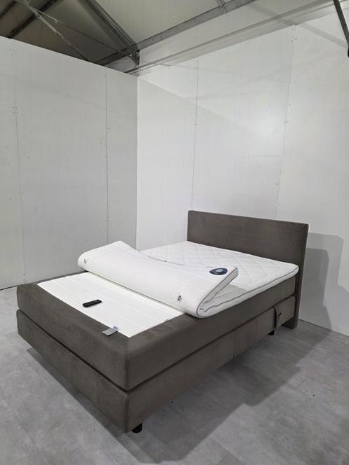 Boxspring Auping Twijfelaar 140x200 Elektrisch M1 2025, Huis en Inrichting, Slaapkamer | Boxsprings, Zo goed als nieuw, Ophalen of Verzenden