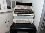 Accordéon Crucianelli en état comme neuf ,(voir photos), Autres marques, Avec valise, Comme neuf, Enlèvement