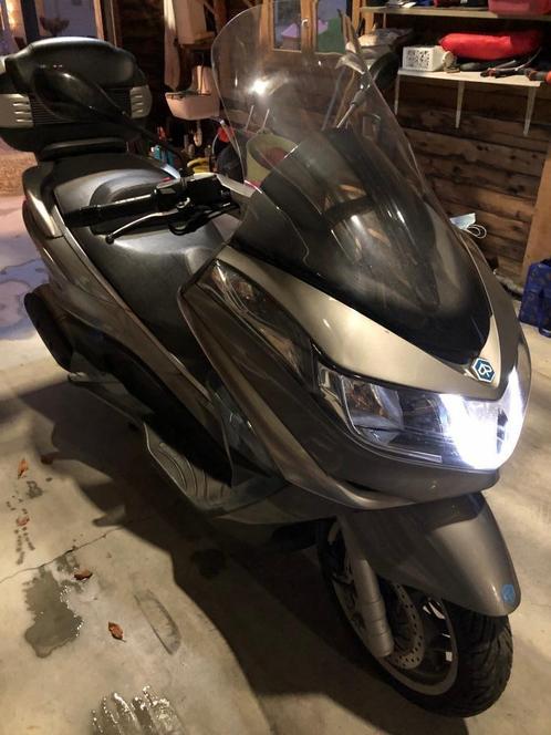 Te Koop Piaggio x10 exucitive 500 cc, Motos, Motos | Piaggio, Particulier, Scooter, 12 à 35 kW, 1 cylindre, Enlèvement