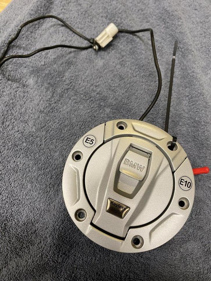 TANKDOP KEYLESS BMW K80 K81 K83 K84 K08 K09 OE 16118394060, Motoren, Onderdelen | BMW, Gebruikt, Ophalen of Verzenden