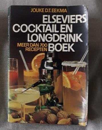 cocktail boek beschikbaar voor biedingen