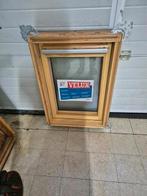 Nieuwe velux dakraam GGL CO2 55x78 compleet met gootstukken, Ophalen, Zo goed als nieuw, Dakraam