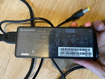 Lenovo oplader laptop, Computers en Software, Laptop-opladers, Ophalen, Zo goed als nieuw, Lenovo