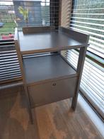 Verzorgingstafel met wieltjes, Kinderen en Baby's, Overige typen, Zo goed als nieuw, Standaard, Ophalen