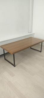 Stijlvolle lage tafel, Ophalen