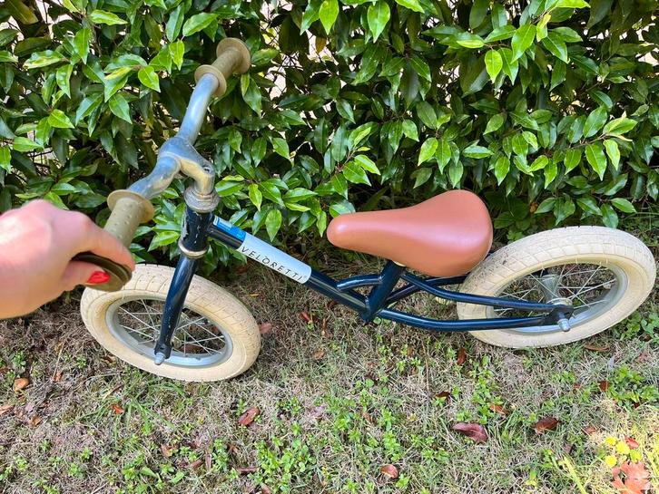 Veloretti - loopfiets - goede staat - Schoten, Fietsen en Brommers, Fietsen | Kinderfietsjes, Ophalen