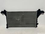 Renault Master III Nissan NV400 radiateur 86531-CJ010, Gebruikt