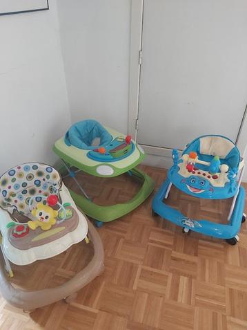 3 verschilende loopstoeltjes voor baby beschikbaar beschikbaar voor biedingen