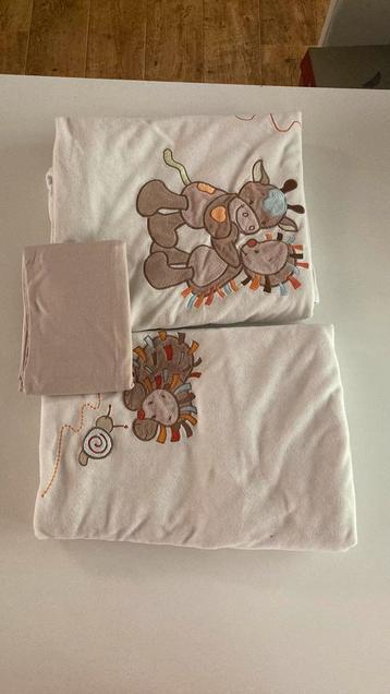 Dons / lakens/ matrasbeschermers/ matrashoes bed 100 * 120 beschikbaar voor biedingen