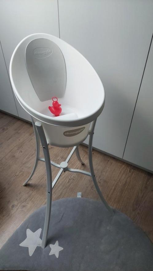 babybad shnuggle + standaard, Kinderen en Baby's, Badjes en Verzorging, Zo goed als nieuw, Badje, Overige merken, Standaard, Ophalen
