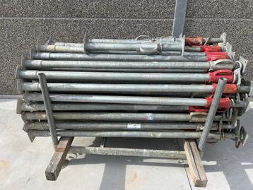 Lot 65 étais lourd galva 1m70 2m90 beschikbaar voor biedingen