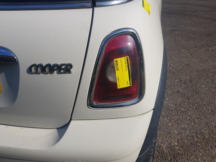 Achterlicht rechts van een Mini Cooper, Auto-onderdelen, Verlichting, Mini, Gebruikt, 3 maanden garantie, Ophalen of Verzenden