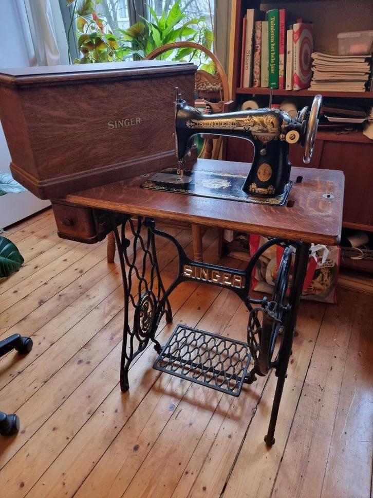 Singer antieke naaimachine, Antiek en Kunst, Antiek | Naaimachines, Ophalen