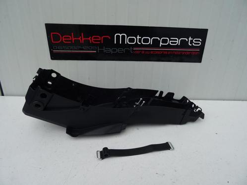 Accubak / Accu bak Yamaha YZF 690 R7 2021- 2022-2023, Motoren, Onderdelen | Yamaha, Gebruikt, Ophalen of Verzenden