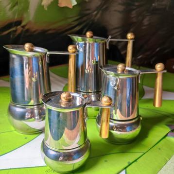 Cafetières beschikbaar voor biedingen