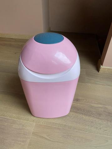 Tommee Tippee Sangenic Luieremmer roze beschikbaar voor biedingen