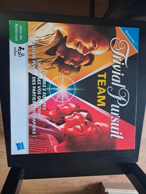 Trivial Pursuit Team, Hobby en Vrije tijd, Gezelschapsspellen | Overige, Zo goed als nieuw, Ophalen of Verzenden