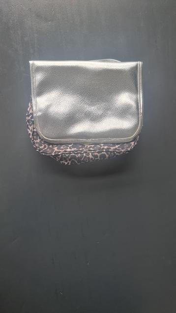 PB (Primark Beauty) make-up / toilettas – panterprint beschikbaar voor biedingen