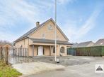 Huis te koop in Dilsen-Stokkem, 3 slpks, Vrijstaande woning, 3 kamers, 239 kWh/m²/jaar
