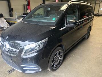 Mercedes v300 4 matic amg  met pano dak (motor stuk) beschikbaar voor biedingen