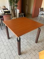 LOT 116: Tafel notelaar 90x90, Huis en Inrichting, Ophalen, Vierkant, 50 tot 100 cm, Zo goed als nieuw