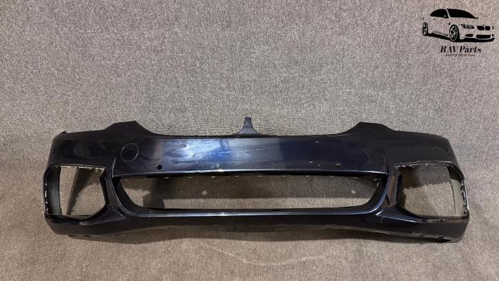 BMW 5 Serie G30 G31 M Pakket Voorbumper / Bumper, Auto-onderdelen, Carrosserie, Bumper, BMW, Voor, Gebruikt, Ophalen of Verzenden
